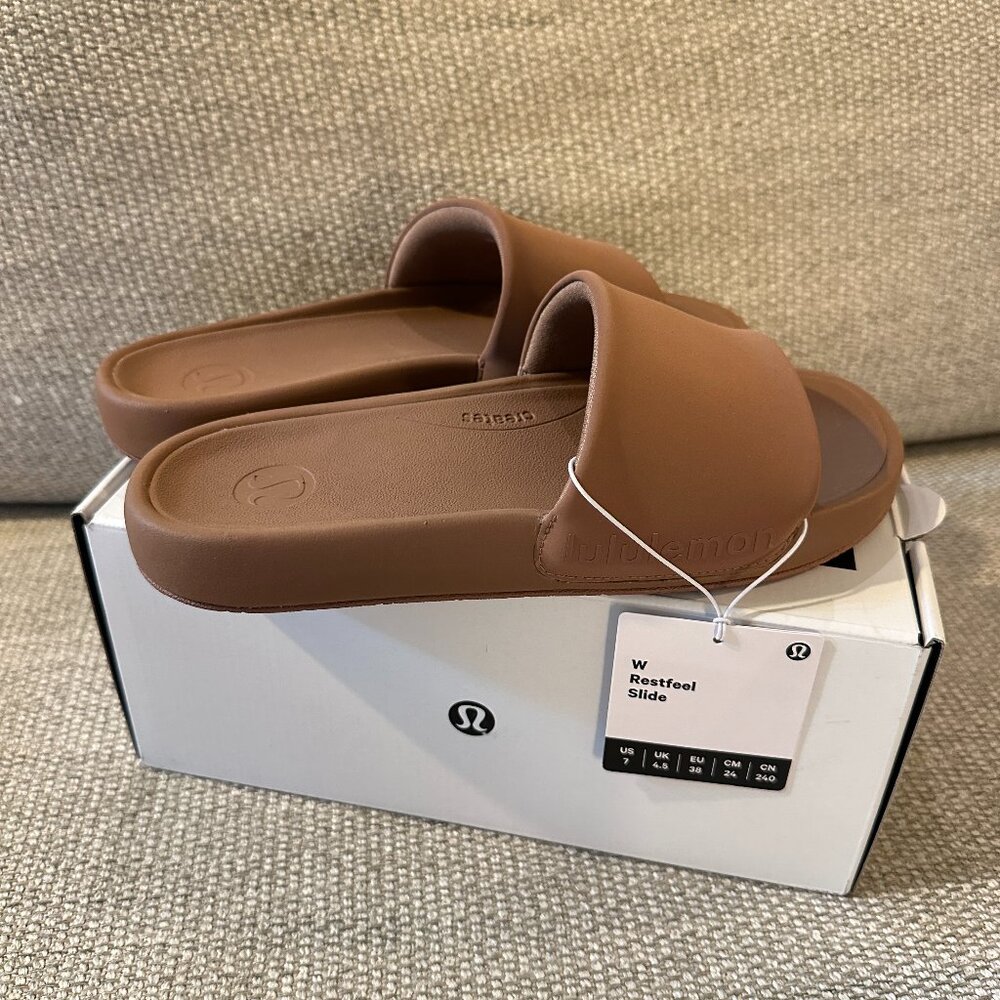 lululemon Restfeel Slides - Women's Size 7 (Toffee/Tan)